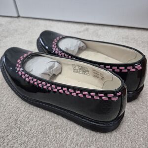 NWB Dr.Martens Kelly Shoes, US 9, EU 41